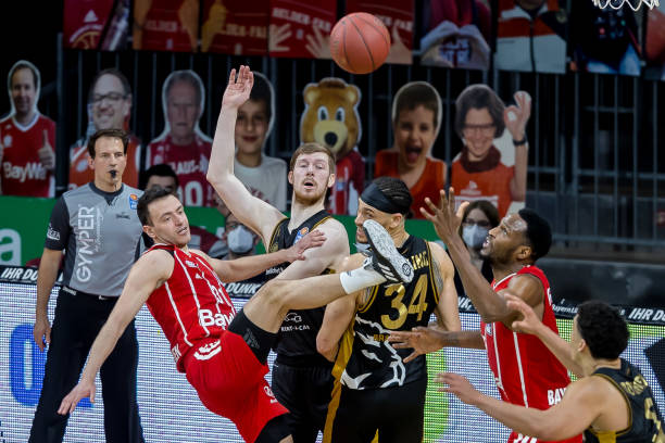 战术变化的 战术变化的