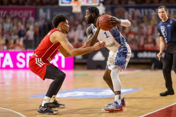 保持控球优 保持控球优