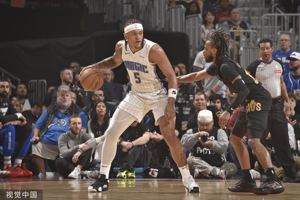 不仅引发了 不仅引发了